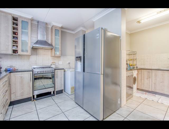 3 BEDROOM HOUSE FOR SALE IN BROADACRES